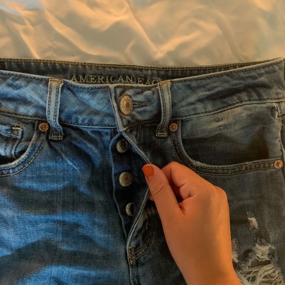 Distressed mom jeans!! - Picture 2 of 4